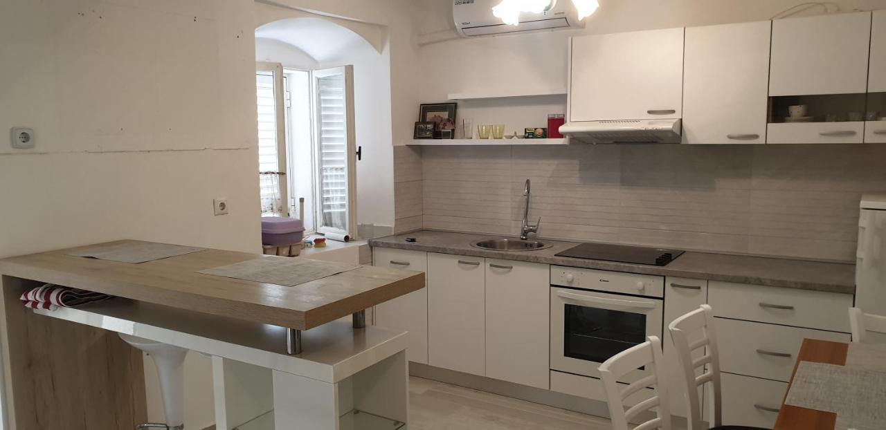 Ulica Dvori Narca 12 Apartment 4+2 Per. Baška Kültér fotó