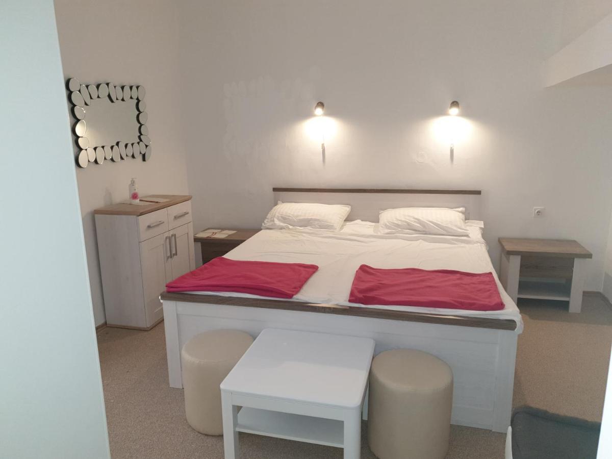 Ulica Dvori Narca 12 Apartment 4+2 Per. Baška Kültér fotó